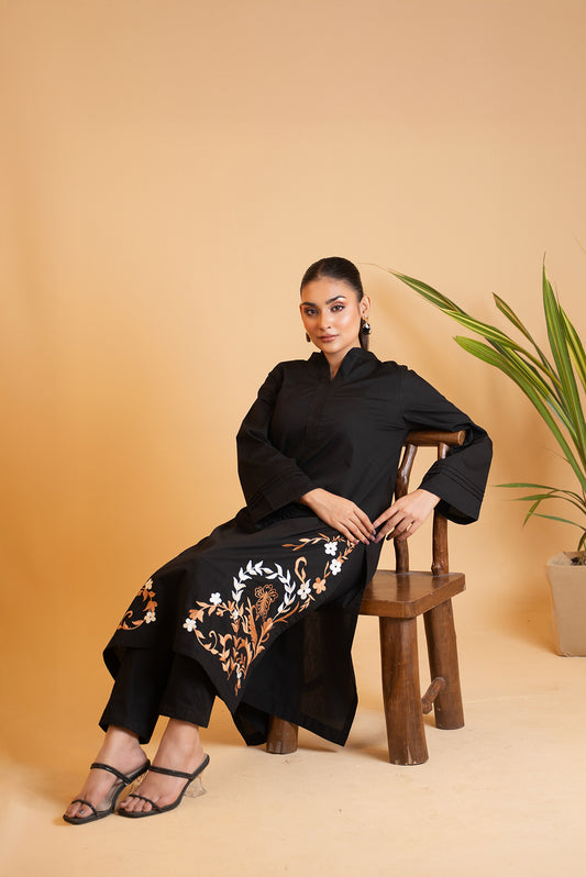 Shabnam - Black Embroidered Kurta Set