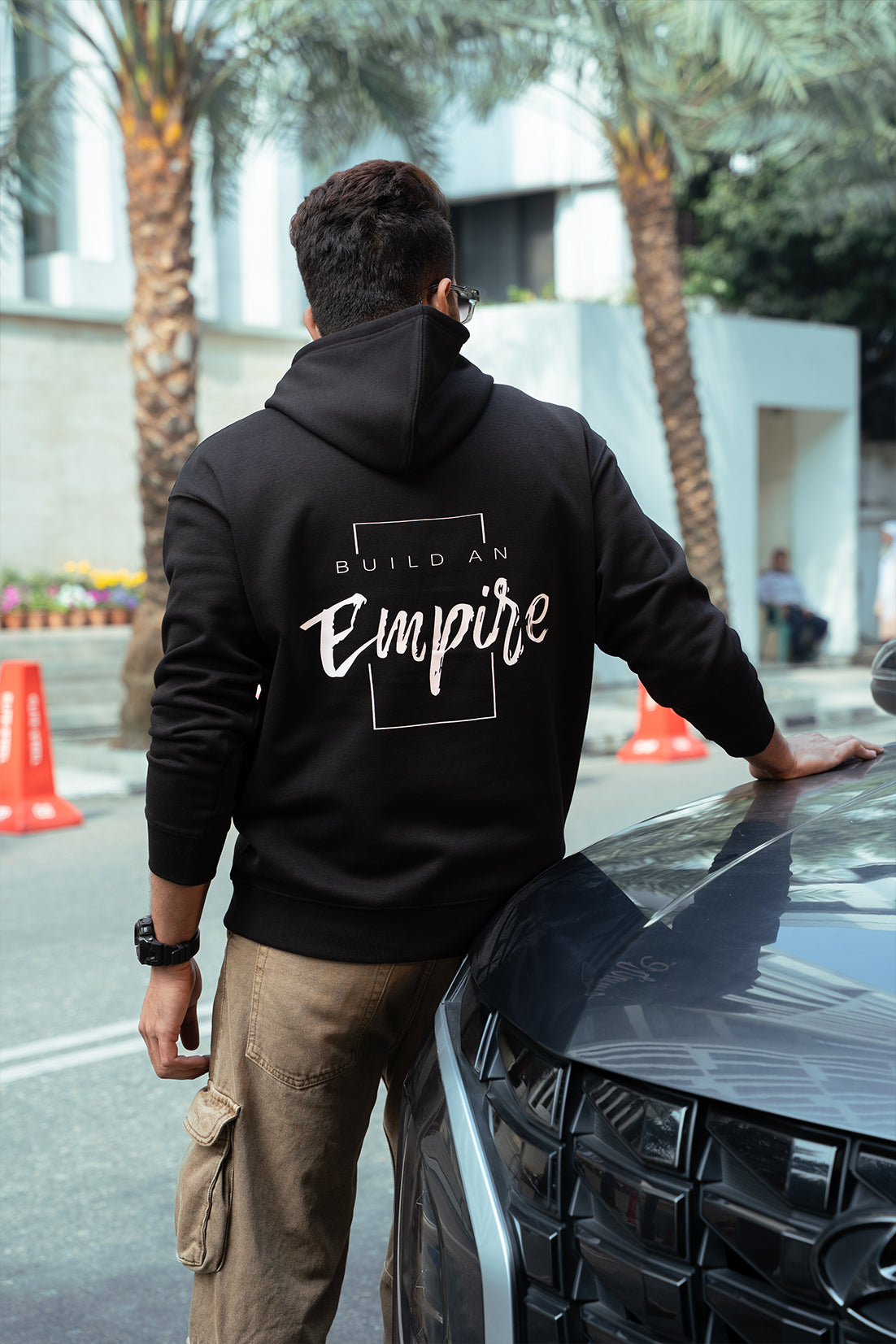 BUILD AN EMPIRE - MENS OVERSIZED DROP HOODIE - BLACK