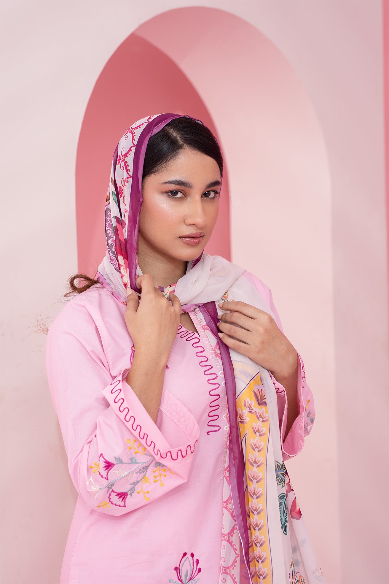 MAHREEN  (3 PC)