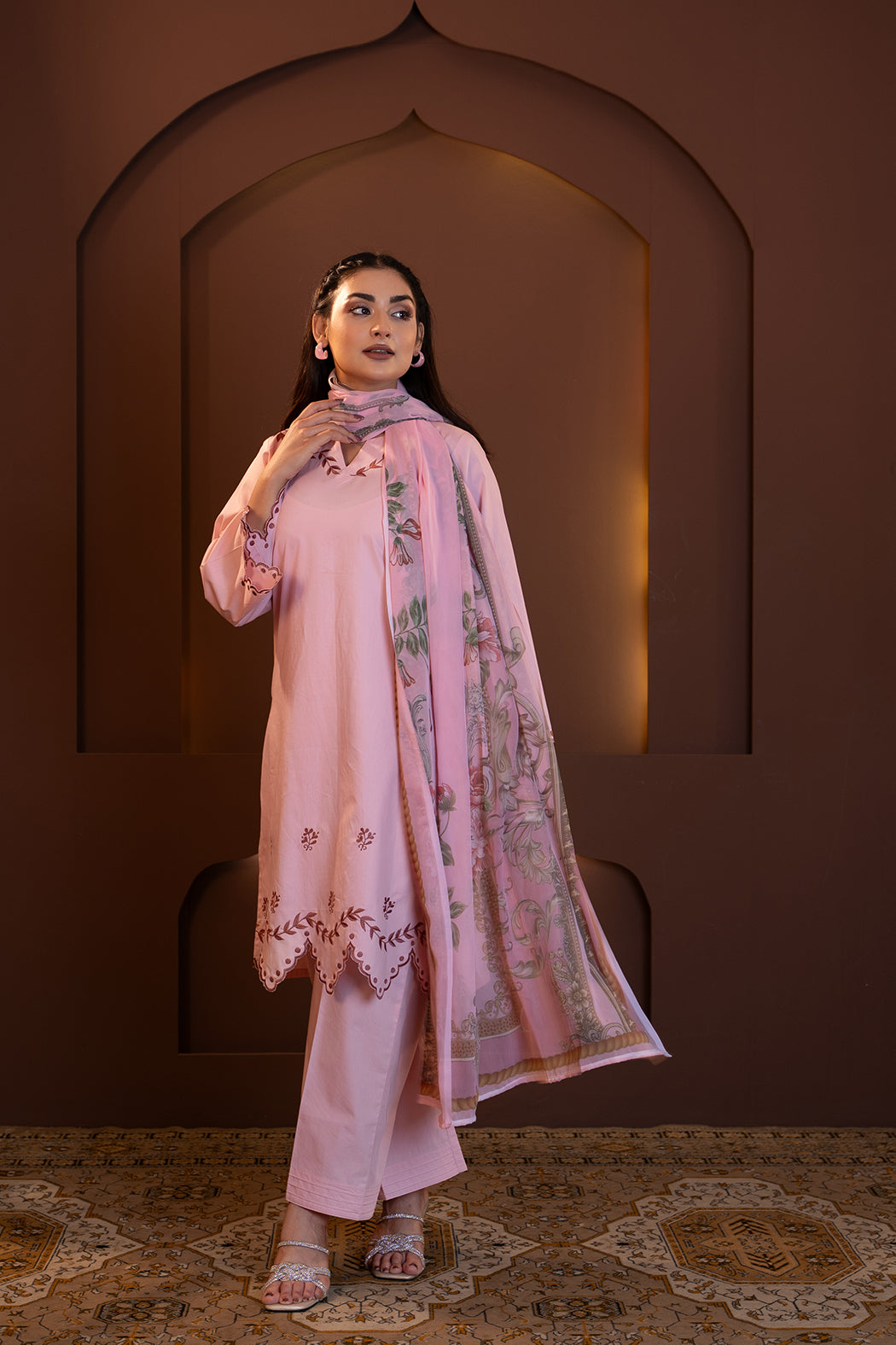 Parizaad - Blush Vine Elegance