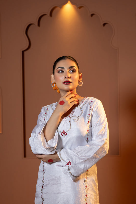 Gulbahar : Hand-Embroidered White Kurta Set with Dupatta